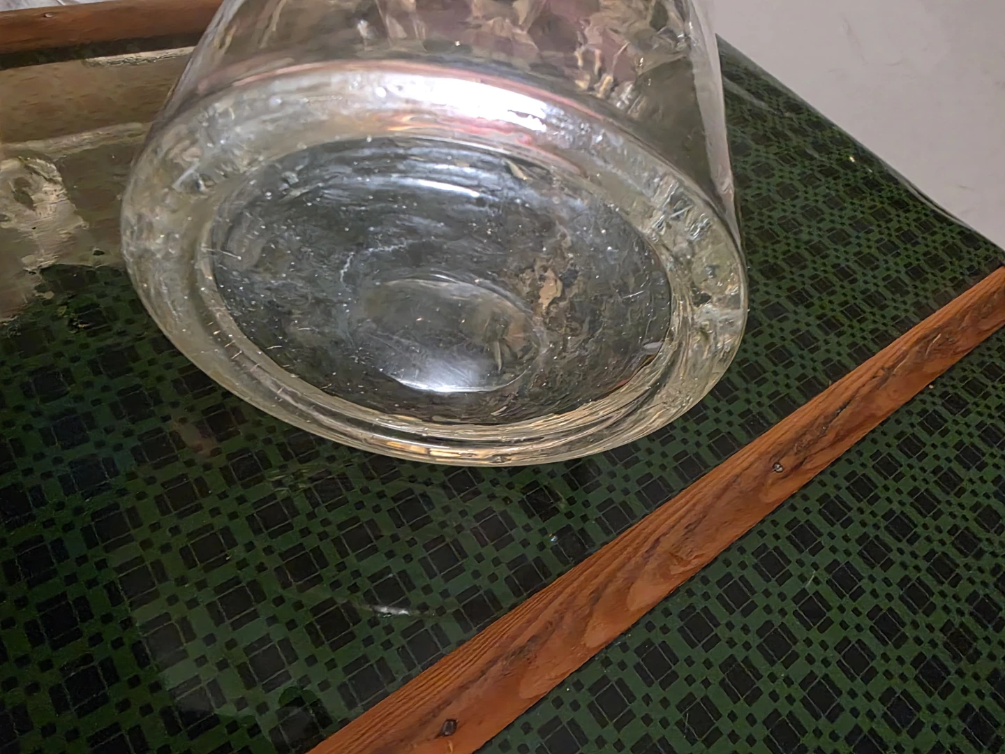 Vintage hand blown Clear glass sculptural vase - photo 4