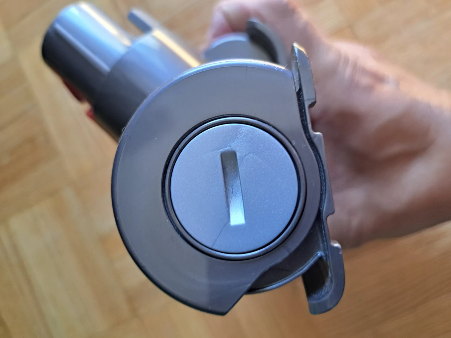 Dyson Mini Motorized Brush Tool - photo 4
