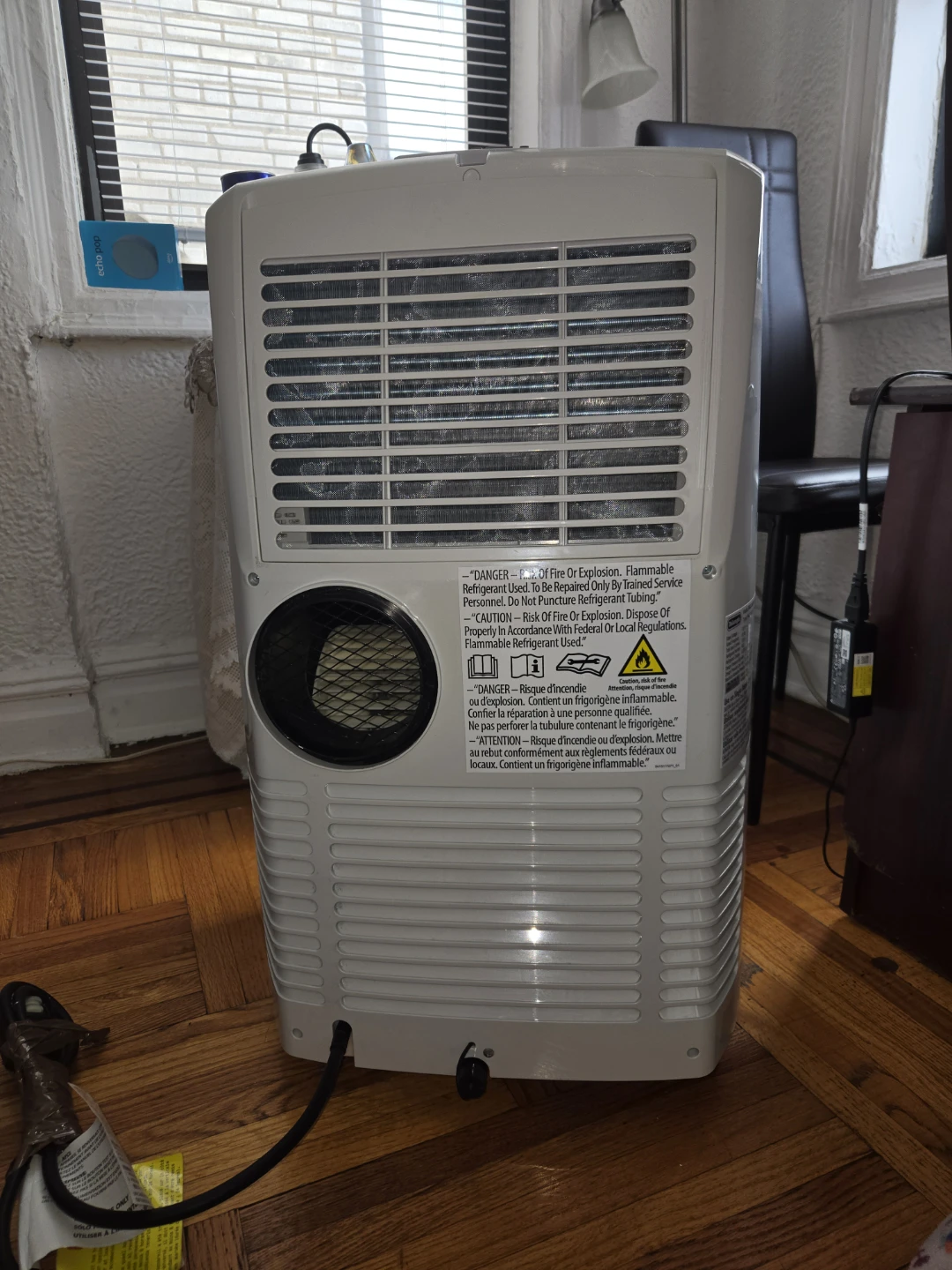 DeLonghi 12.000 BTU  portable air conditioner,  new without box - photo 2