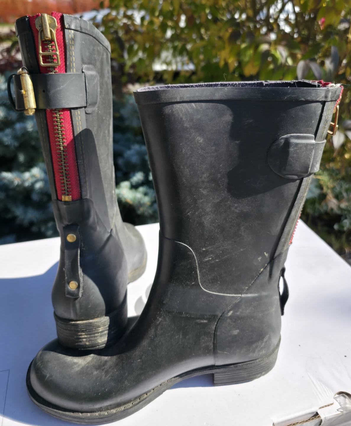 Black Rubber Rain Boots