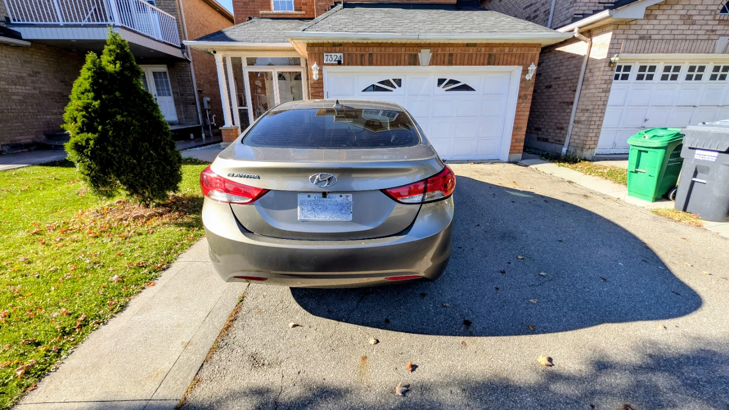 2013 Hyundai elantra - photo 3