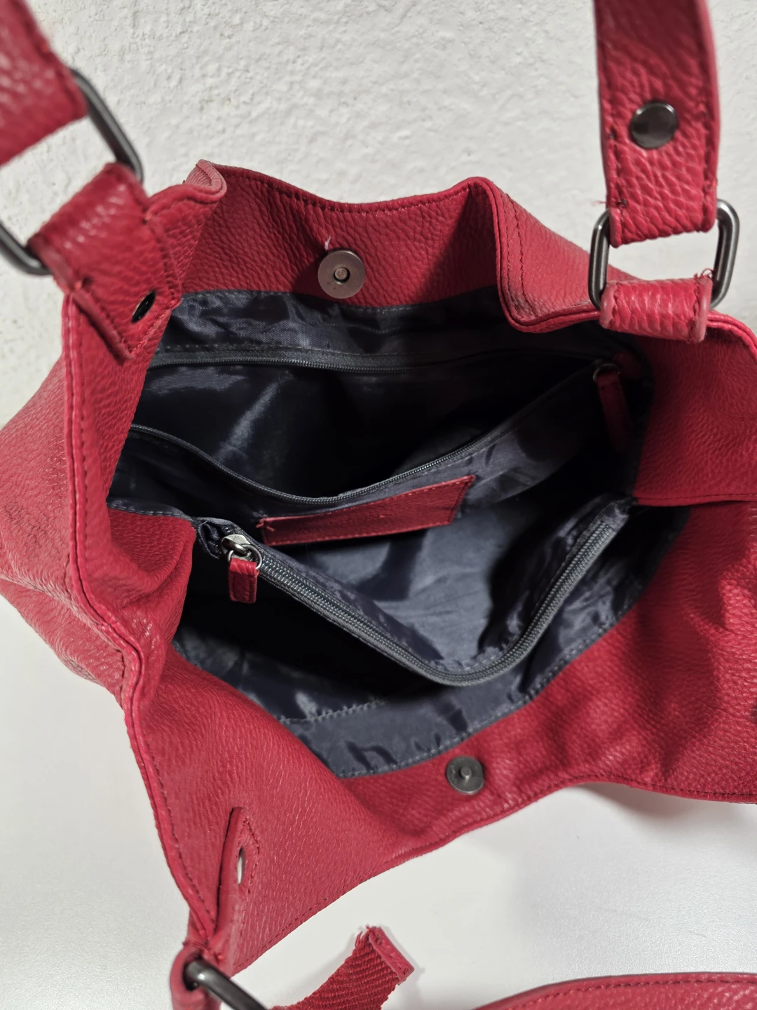 Calvin Klein Red Shoulder Bag - photo 4