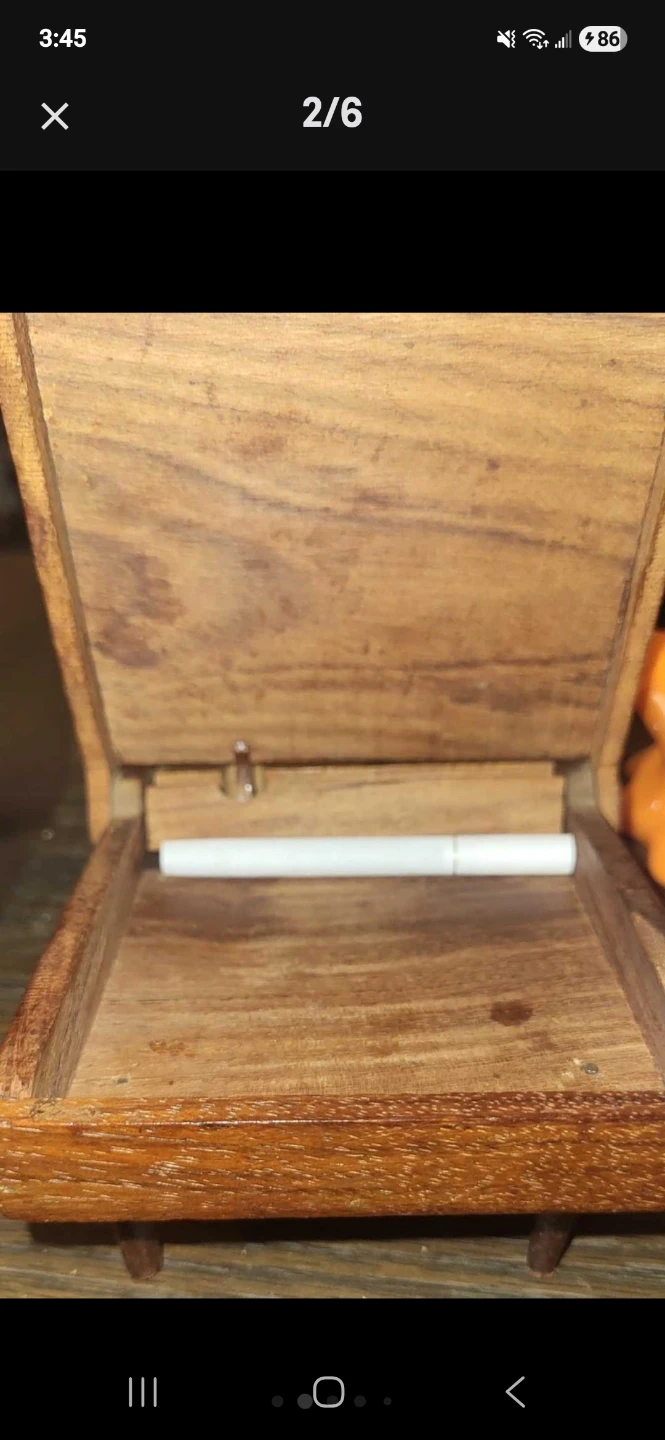 Vintage Hand-Carved Wooden Decorative Box - photo 3