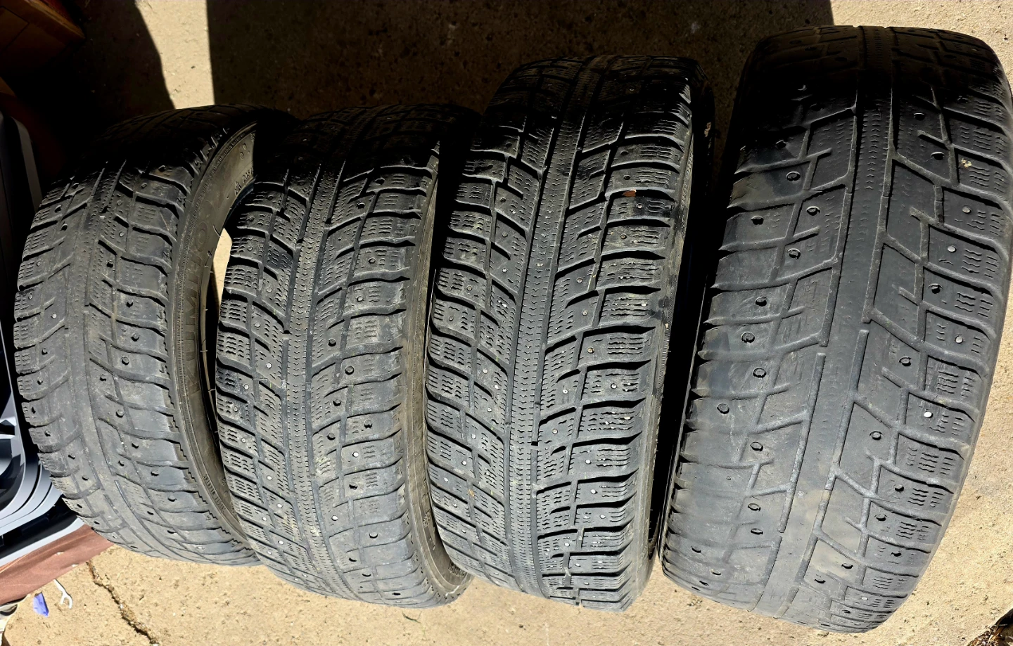 Set of 4 Kumho Winter Tires 205/55R16