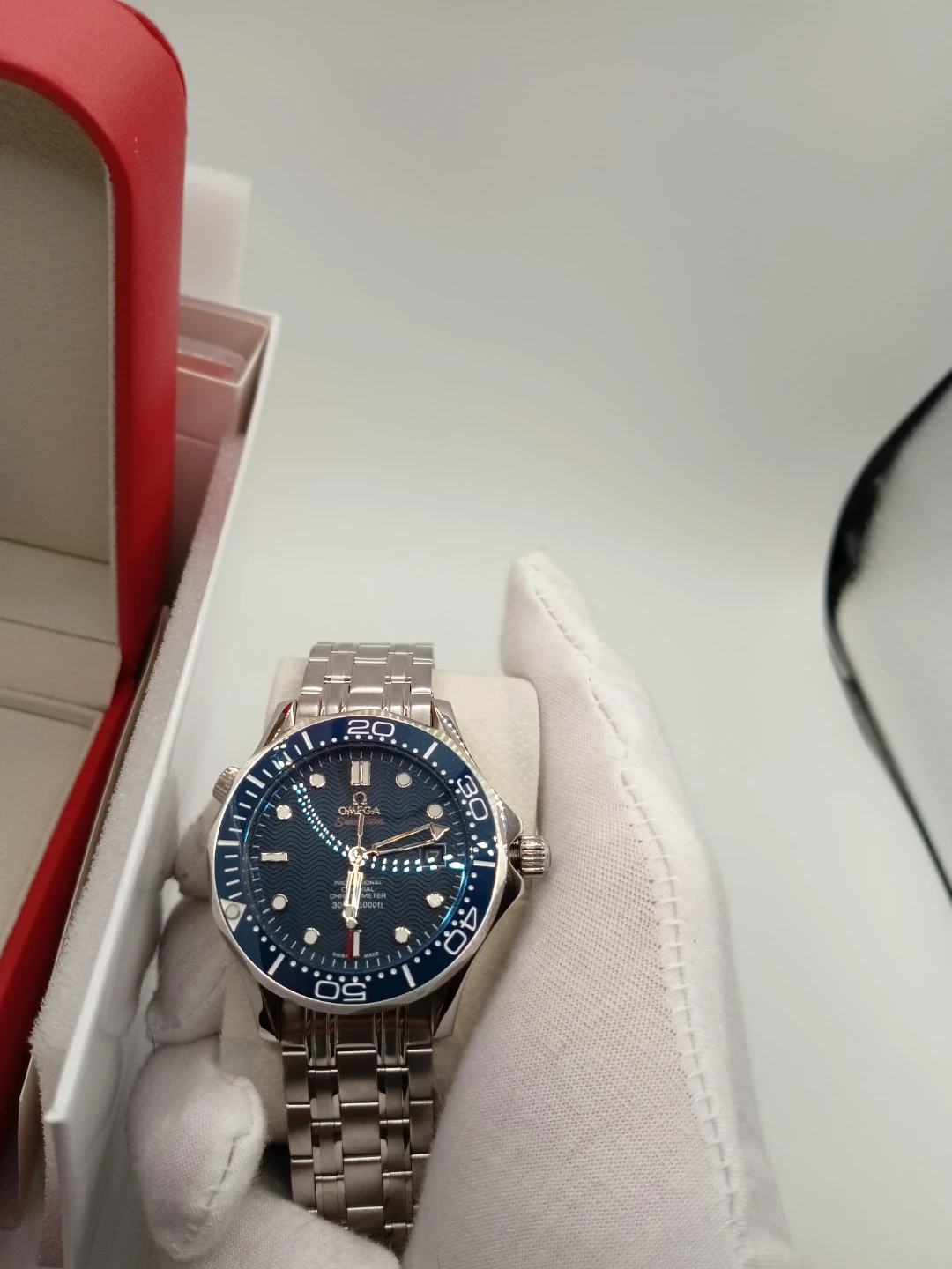 Brand new Luxury Dive Watch Box Papers - photo 2