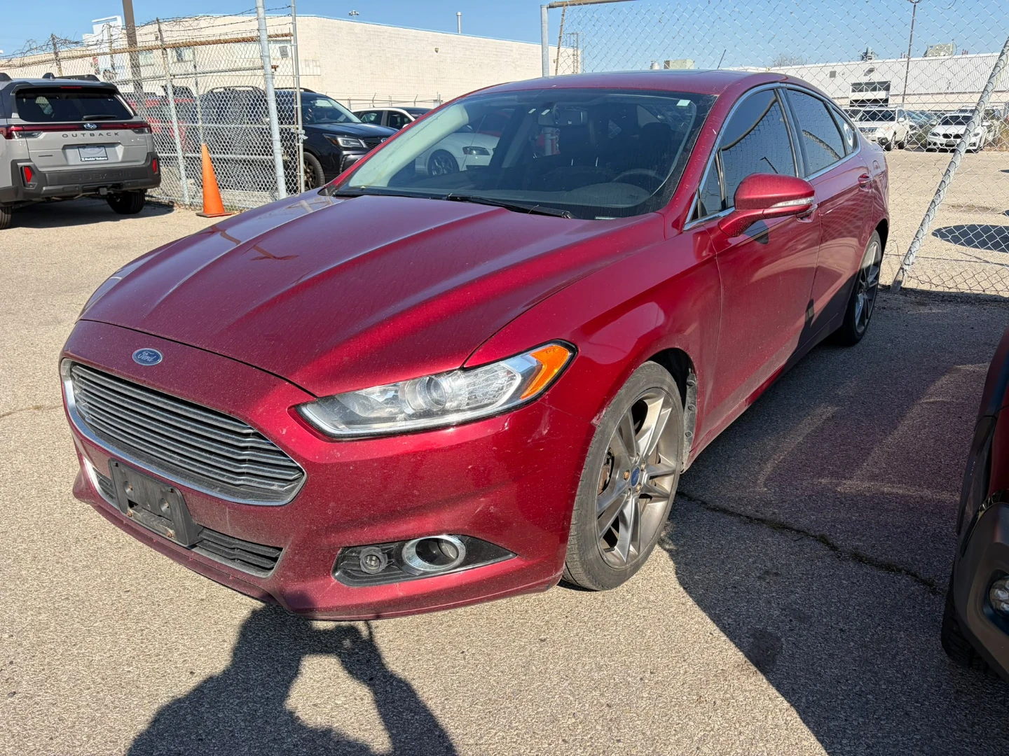 Red Ford Fusion Sedan - photo 2