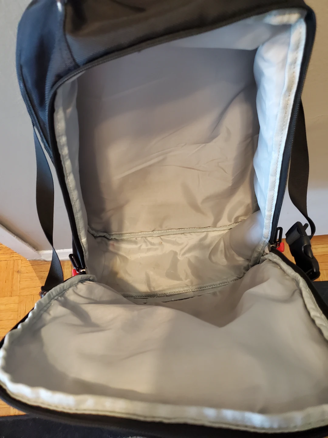 Laptop & IPad Zomfeli Backpack New - photo 4