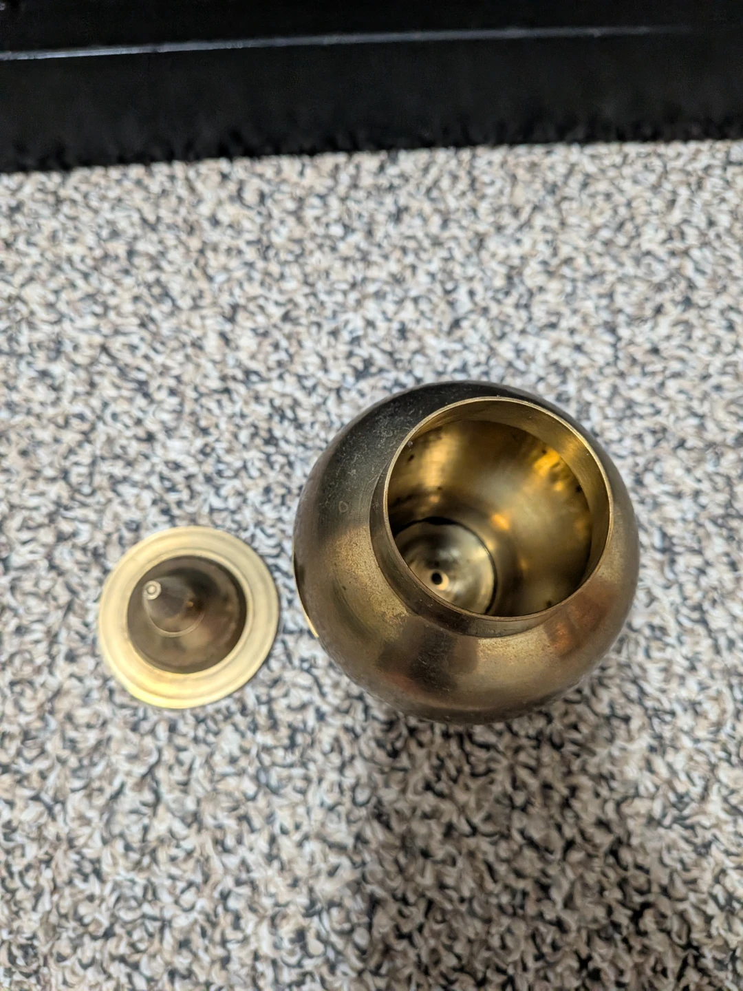 Vintage solid brass lidded urn, ginger jar - photo 3