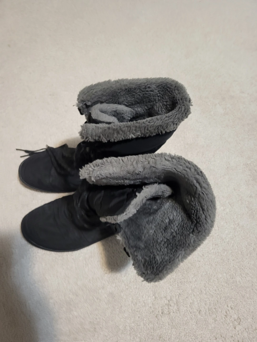Women's Columbia Waterproof Winter Boots Size 8 - photo 2