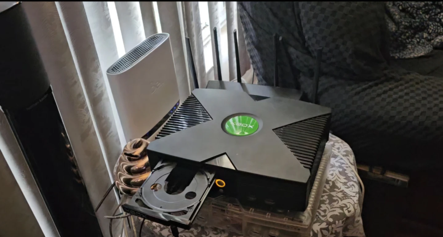 Xbox soft modded NO CONTROLLERS j