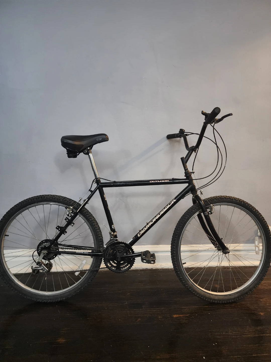 🚲 DIAMONDBACK OUTLOOK – MOUNTAIN BIKE | $100