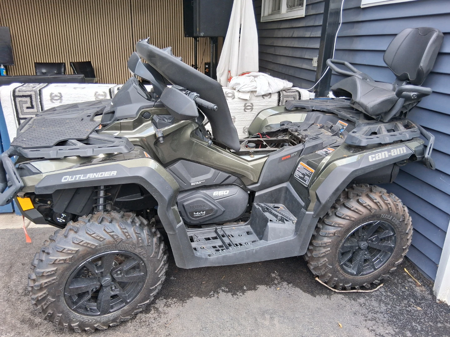 Can-Am Outlander MAX XT 650 ATV