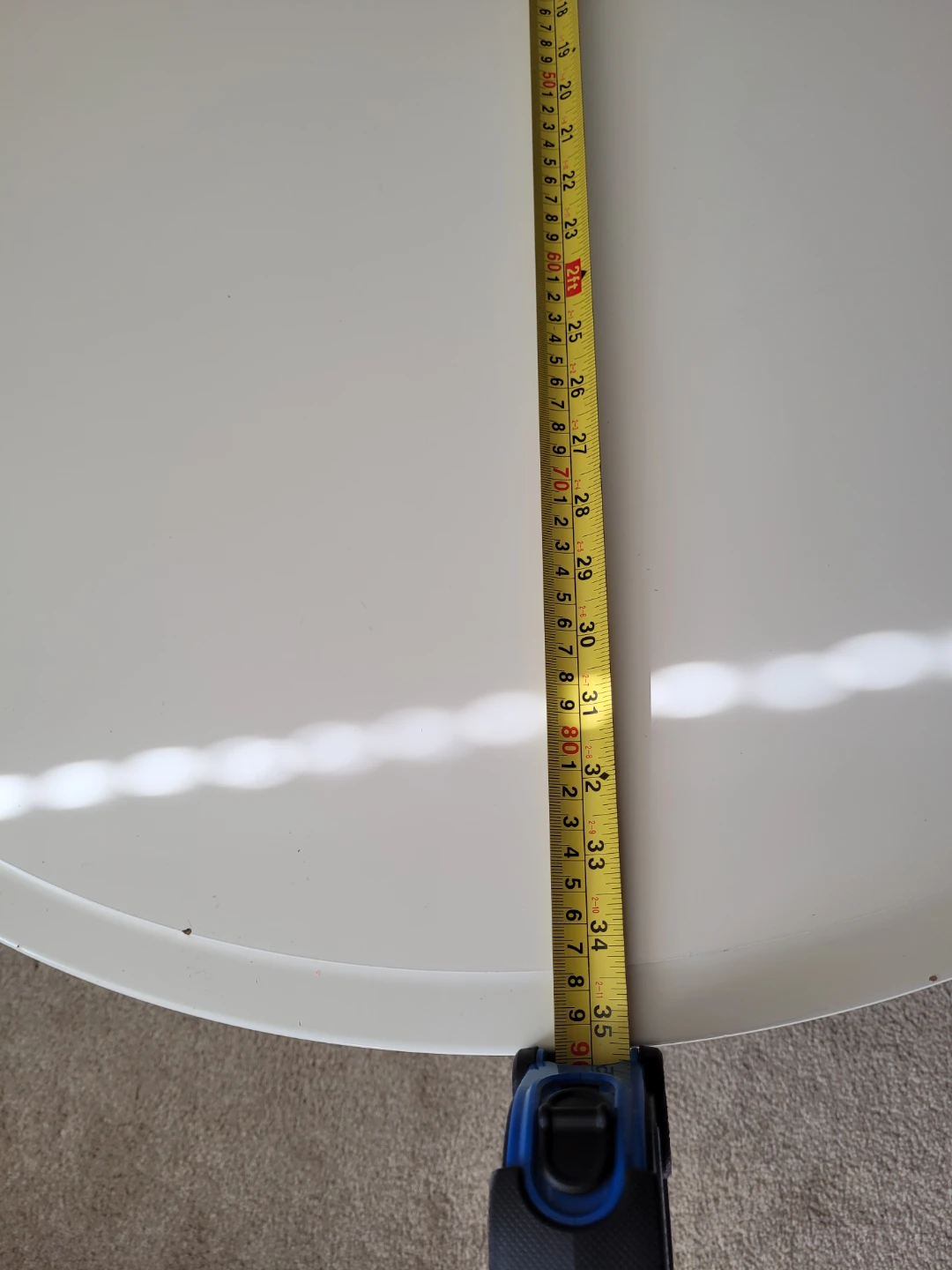 White round side table/coffee table/plant stand - photo 3