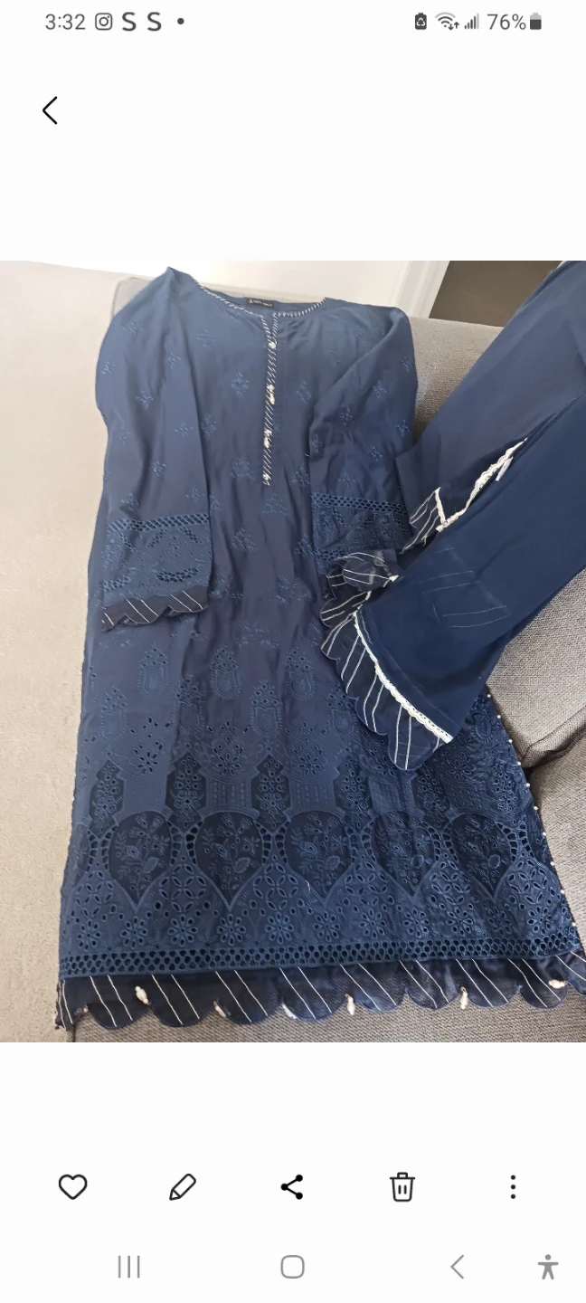Navy Blue Embroidered Pakistani Suit Set - photo 3