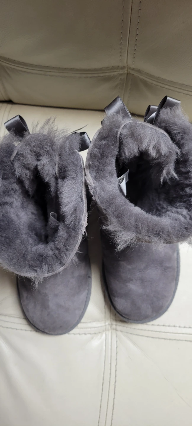 UGG Grey Bailey  bow  Boots sz 11 - photo 4