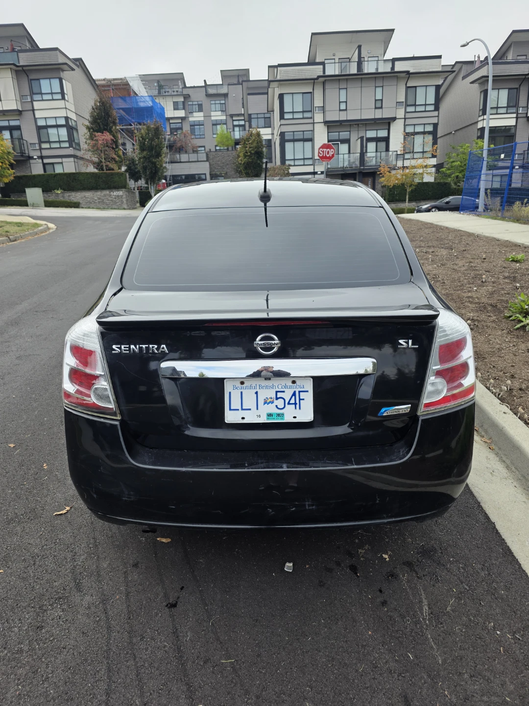 Black Nissan Sentra SL Sedan - photo 5