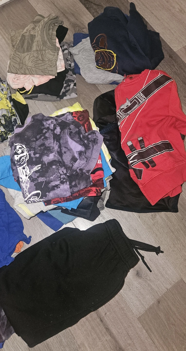 Boys 5/6 clothes - photo 3