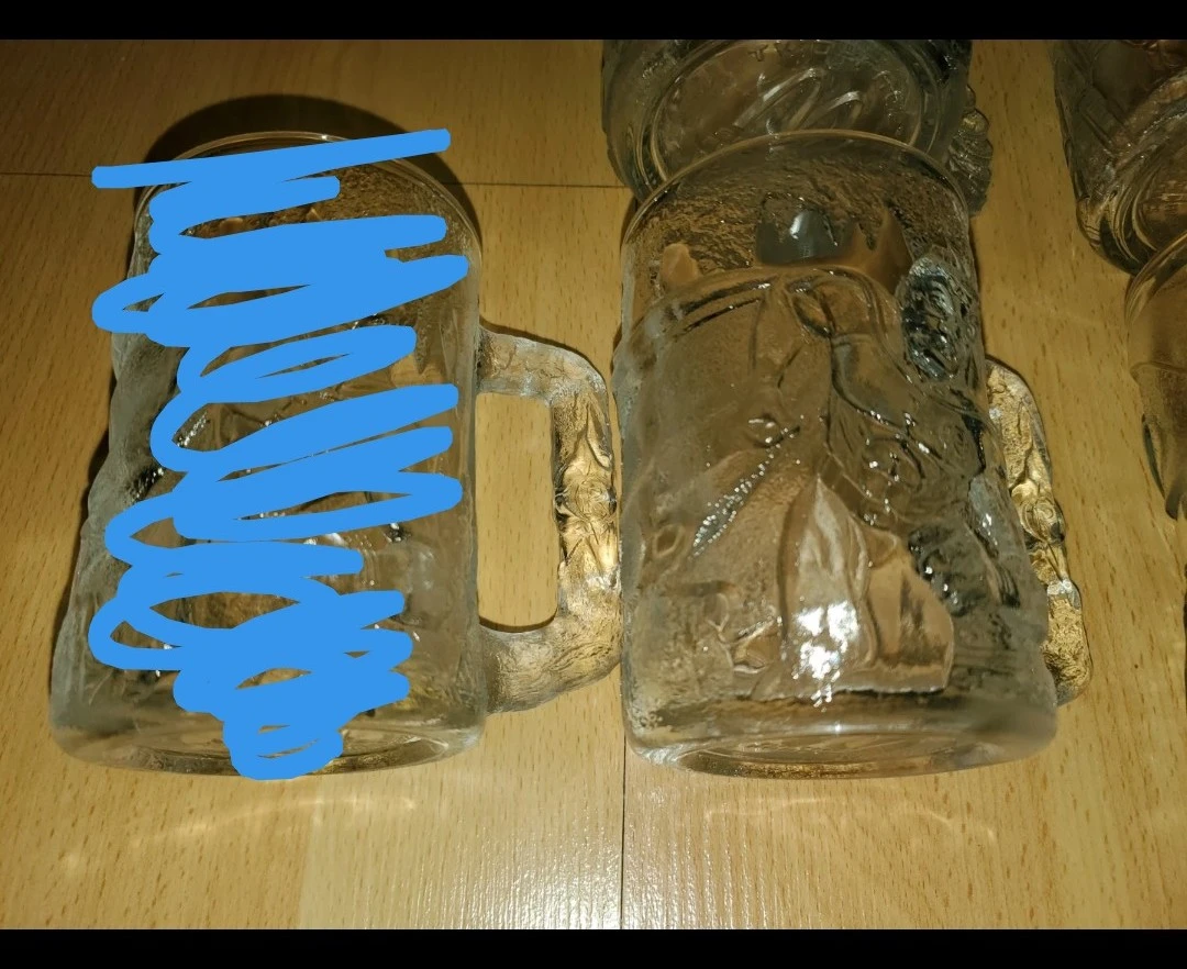 ($10 each) 1995 Batman Forever McDonald’s Collector Glass Mugs - photo 2