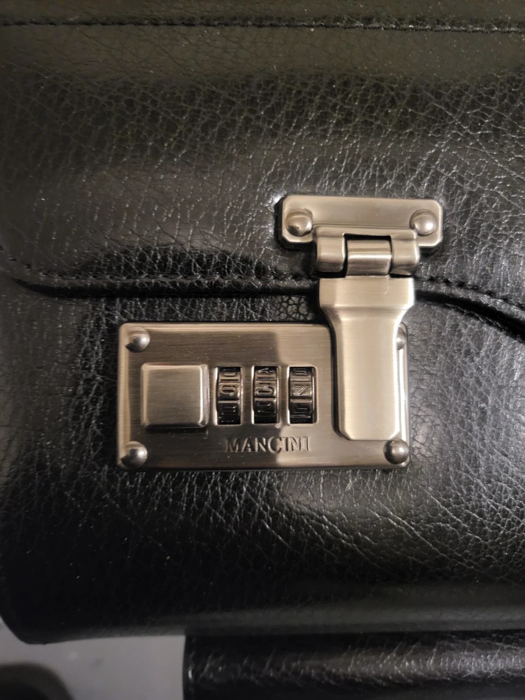Mancini Black Leather Rolling Briefcase - photo 3