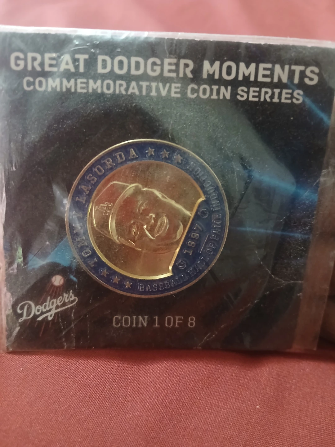 LA Dodgers Tommy Lasorda Commemorative Coin - photo 2