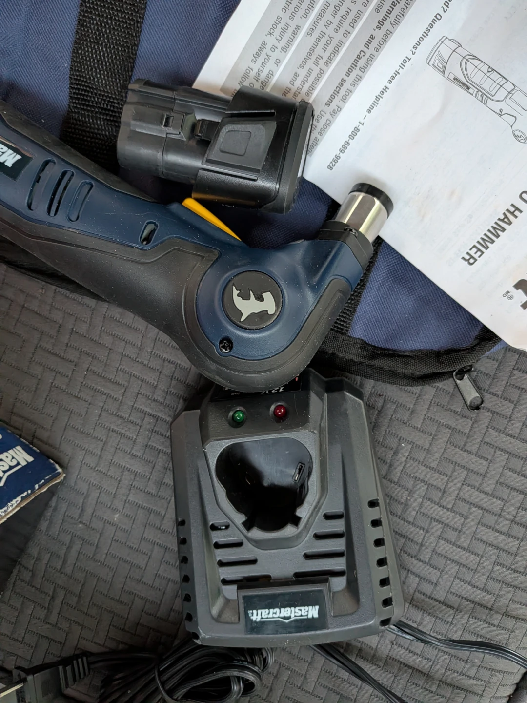 Mastercraft 12V Cordless Auto Hammer New - photo 3