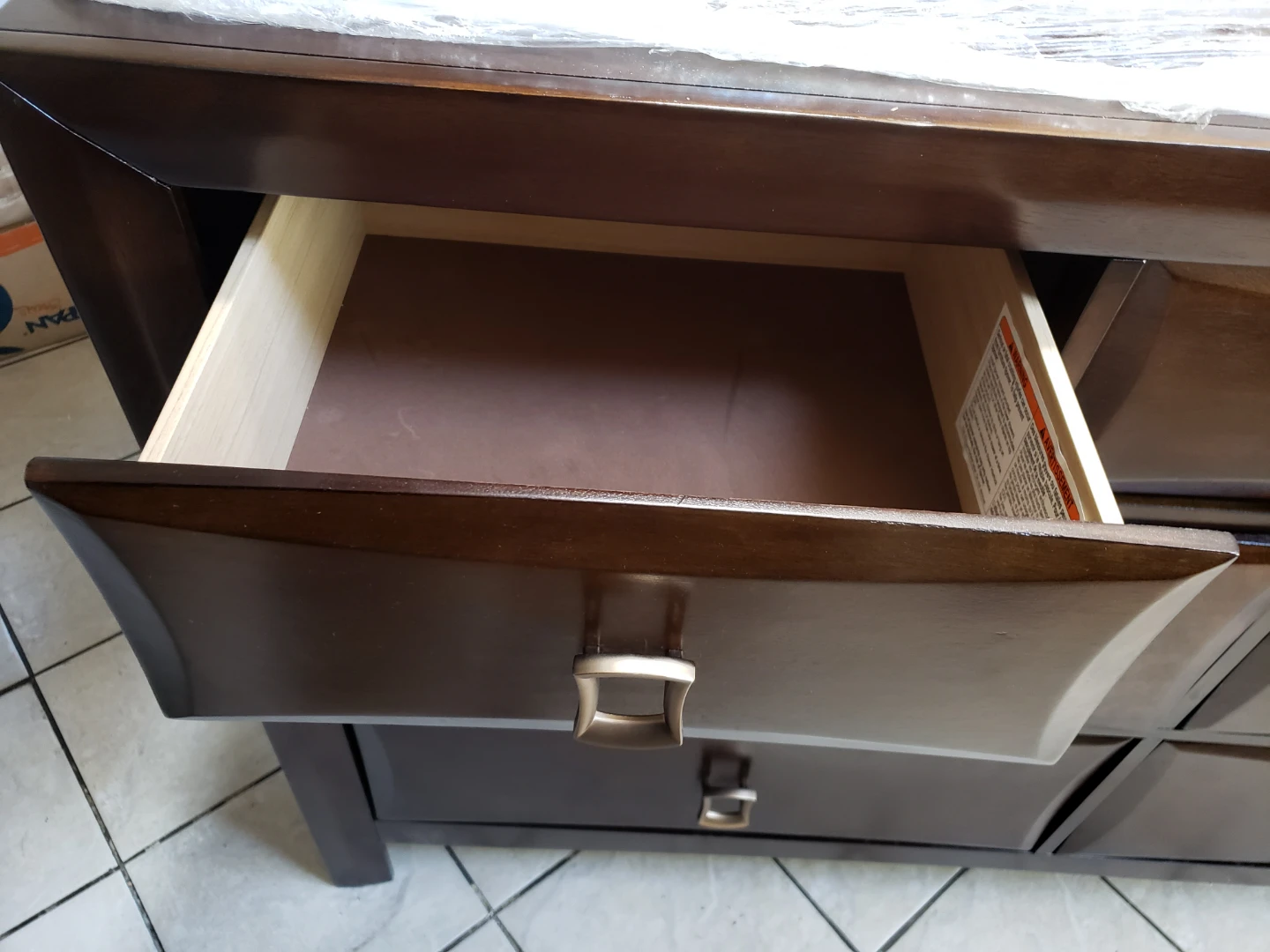 Estate Dresser with wall mirror - photo 2