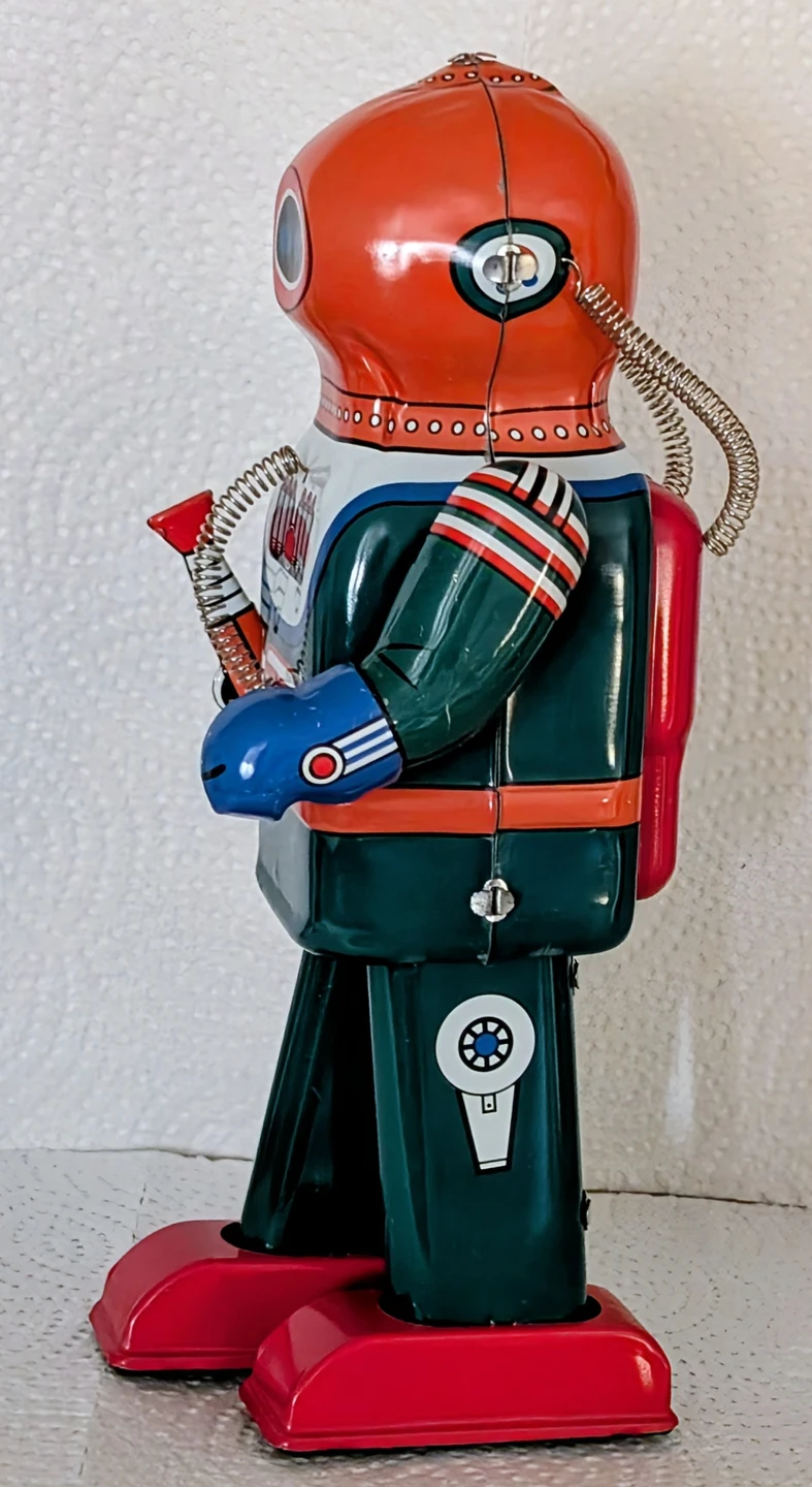 Vintage Like Mechanical Deep-Sea Robot MS 401 - photo 3