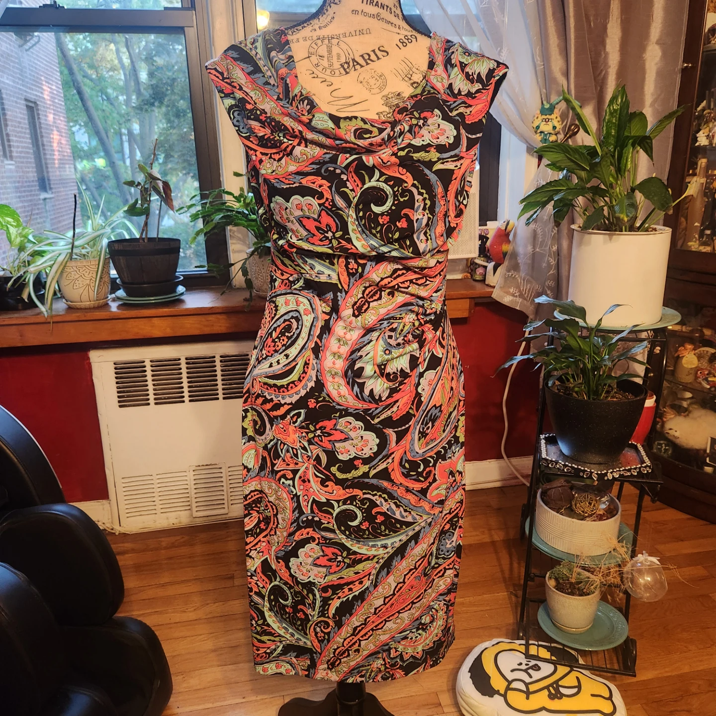 Body Contour Multi-Color Paisley Drape Neck Ruched Dress