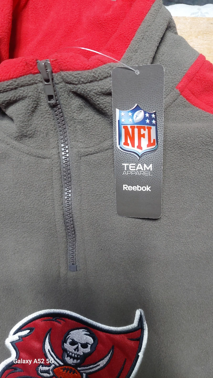 Vintage NWT Reebok Tampa Bay Buccaneers Fleece Quarter-Zip - photo 3
