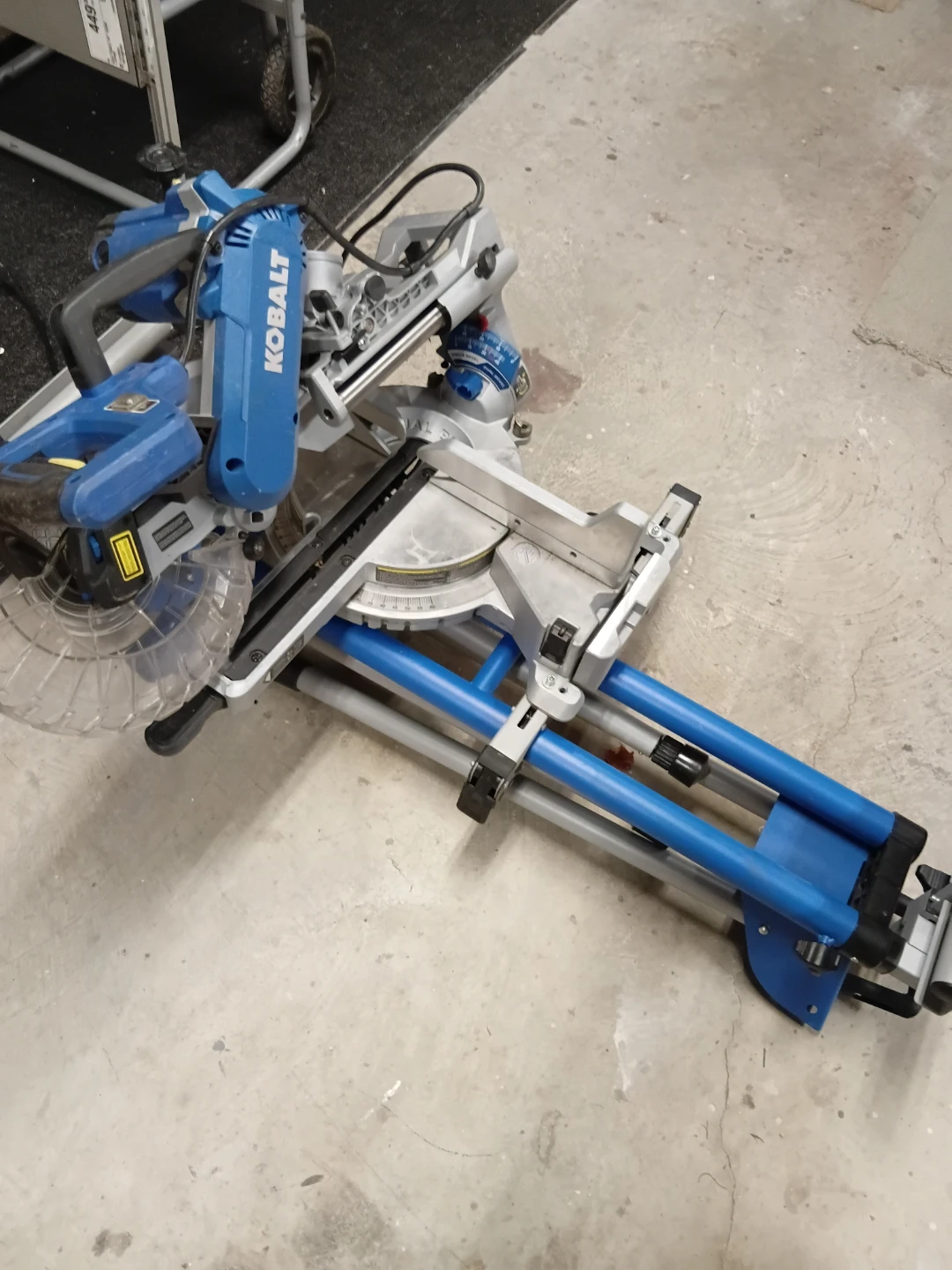 Kobalt 10-inch table saw - photo 2