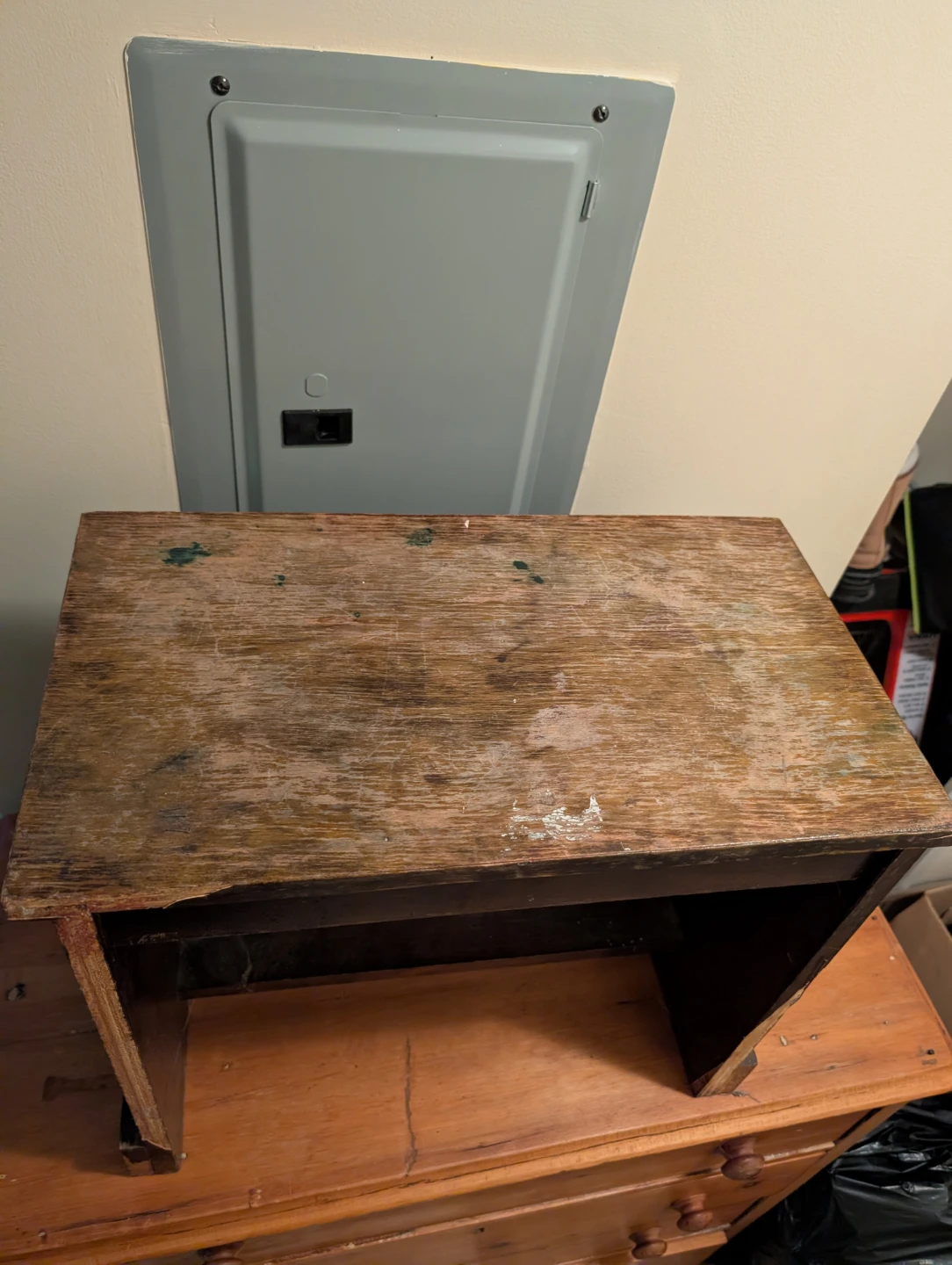 Wooden stool - photo 2
