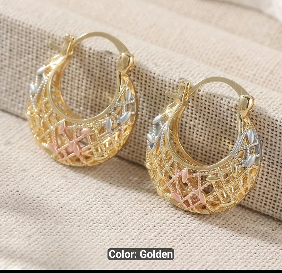 Tri-colour gold tone lattice hoop earrings - photo 2