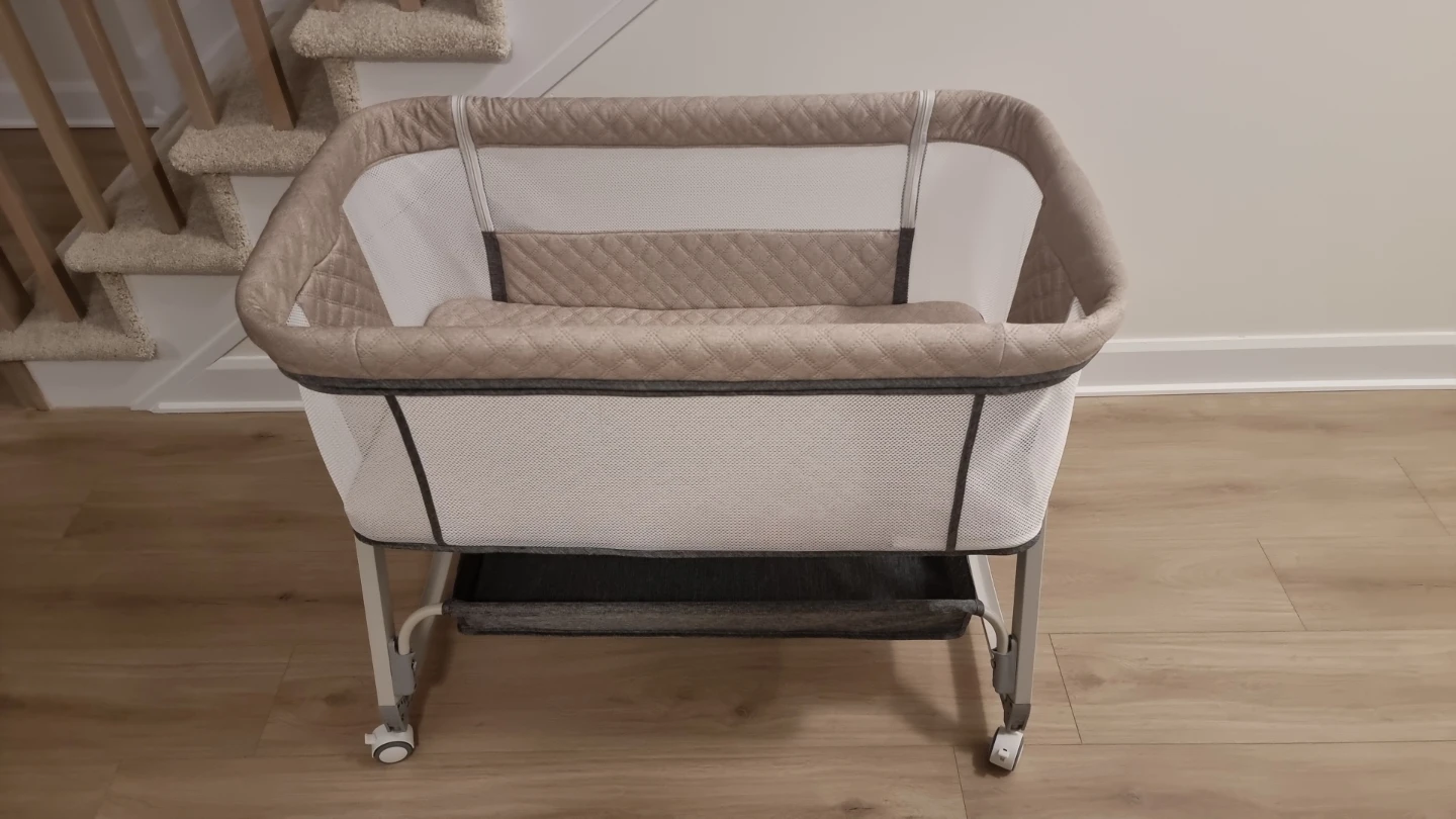 Baby Bassinet in Beige and Grey