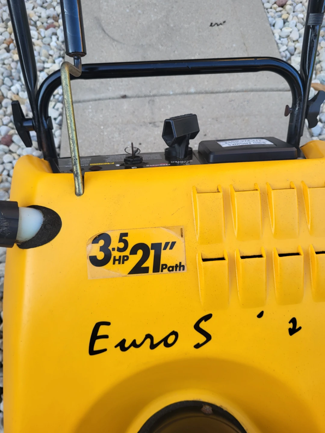 3.5 HP 21-inch Snow Blower - photo 2