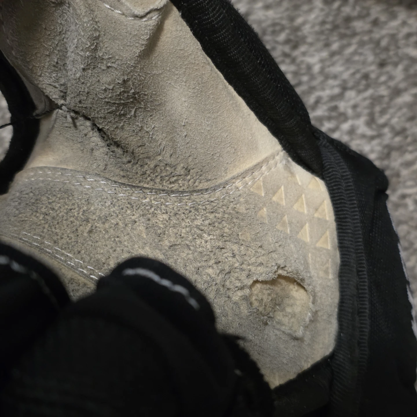 CCM X-TRA PRO Hockey Gloves 11 inch - photo 3