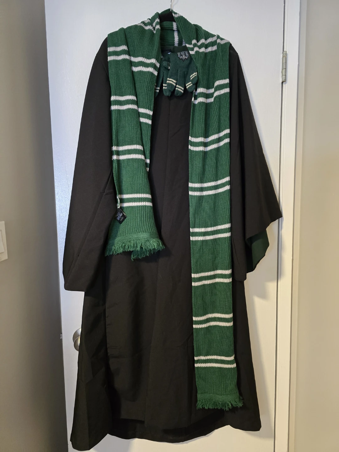 Harry Potter Slytherin Scarf and Glove Set