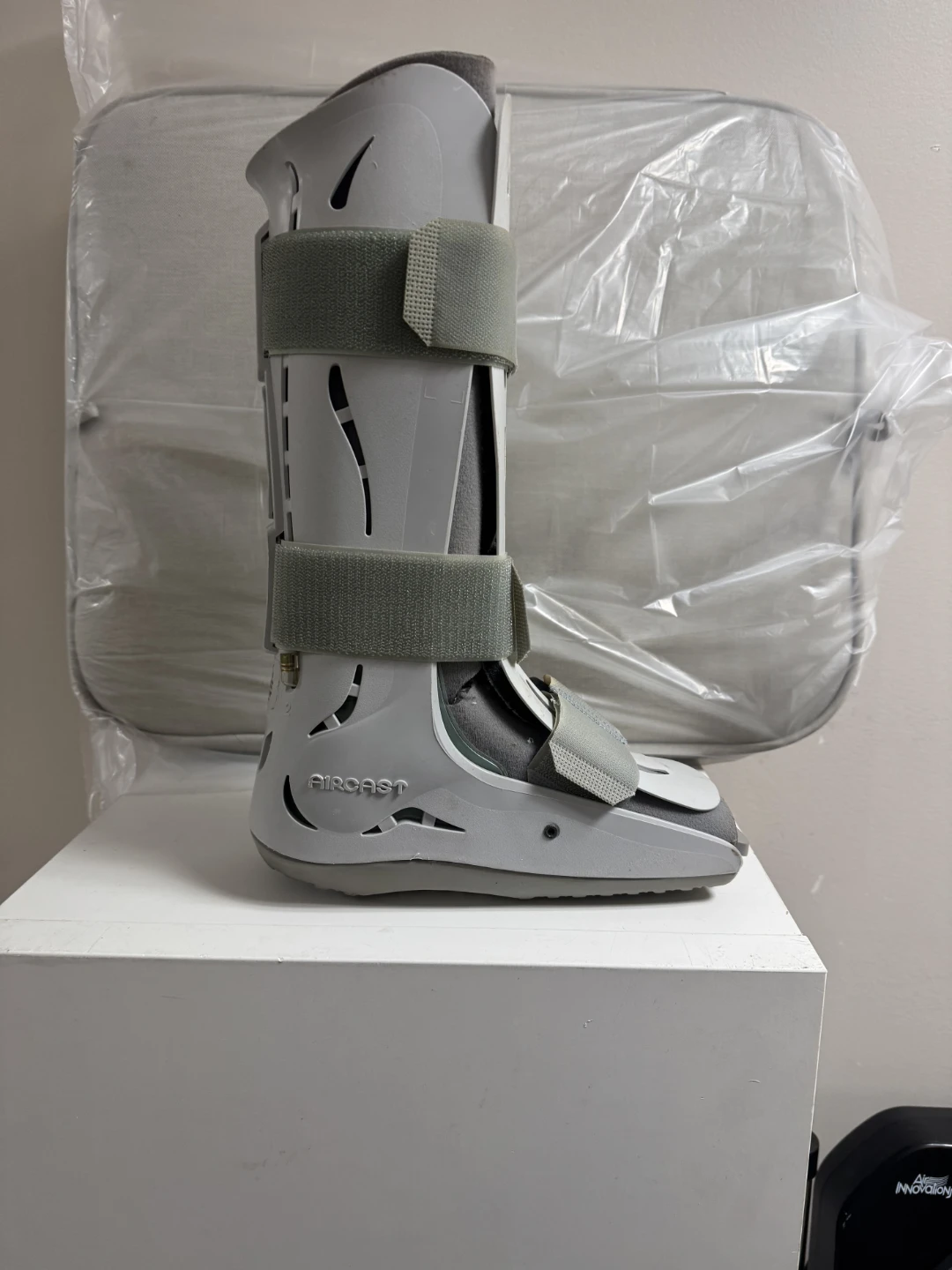 Aircast Walking Boot