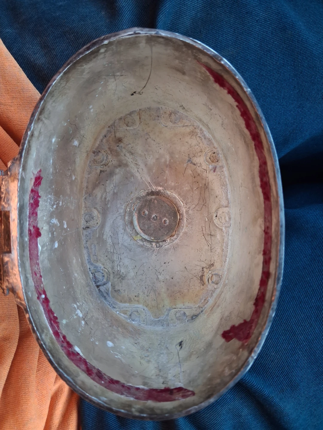 Vintage Oval Silver-Plated Trinket Box - photo 5