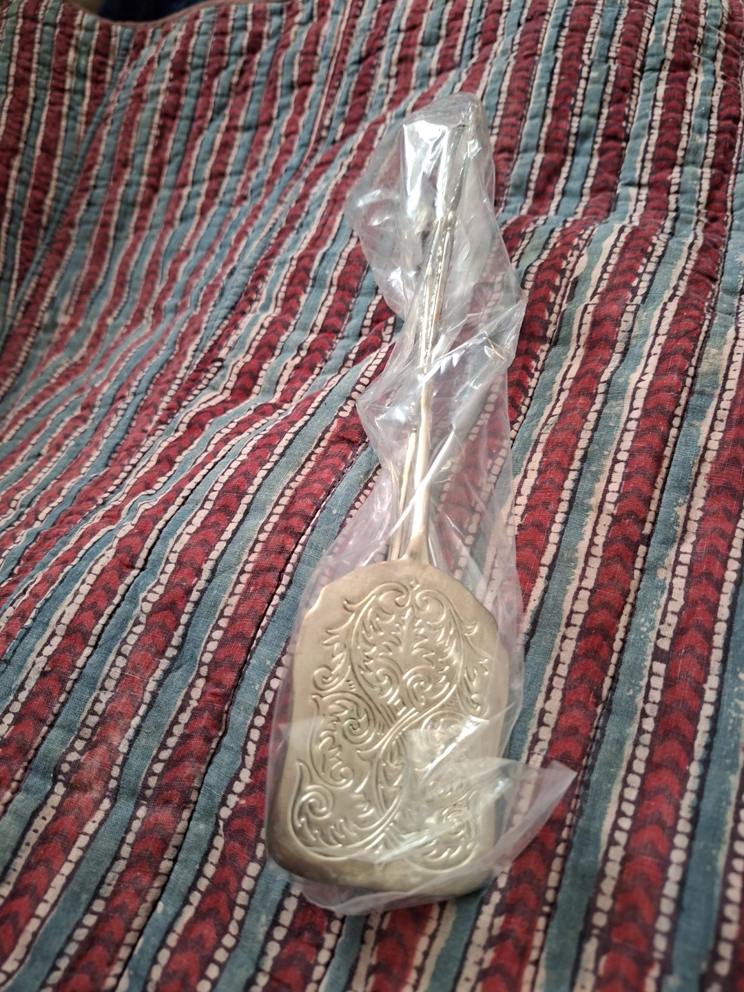 Silver-Tone Decorative Salad and Cake Server Tongs - photo 4