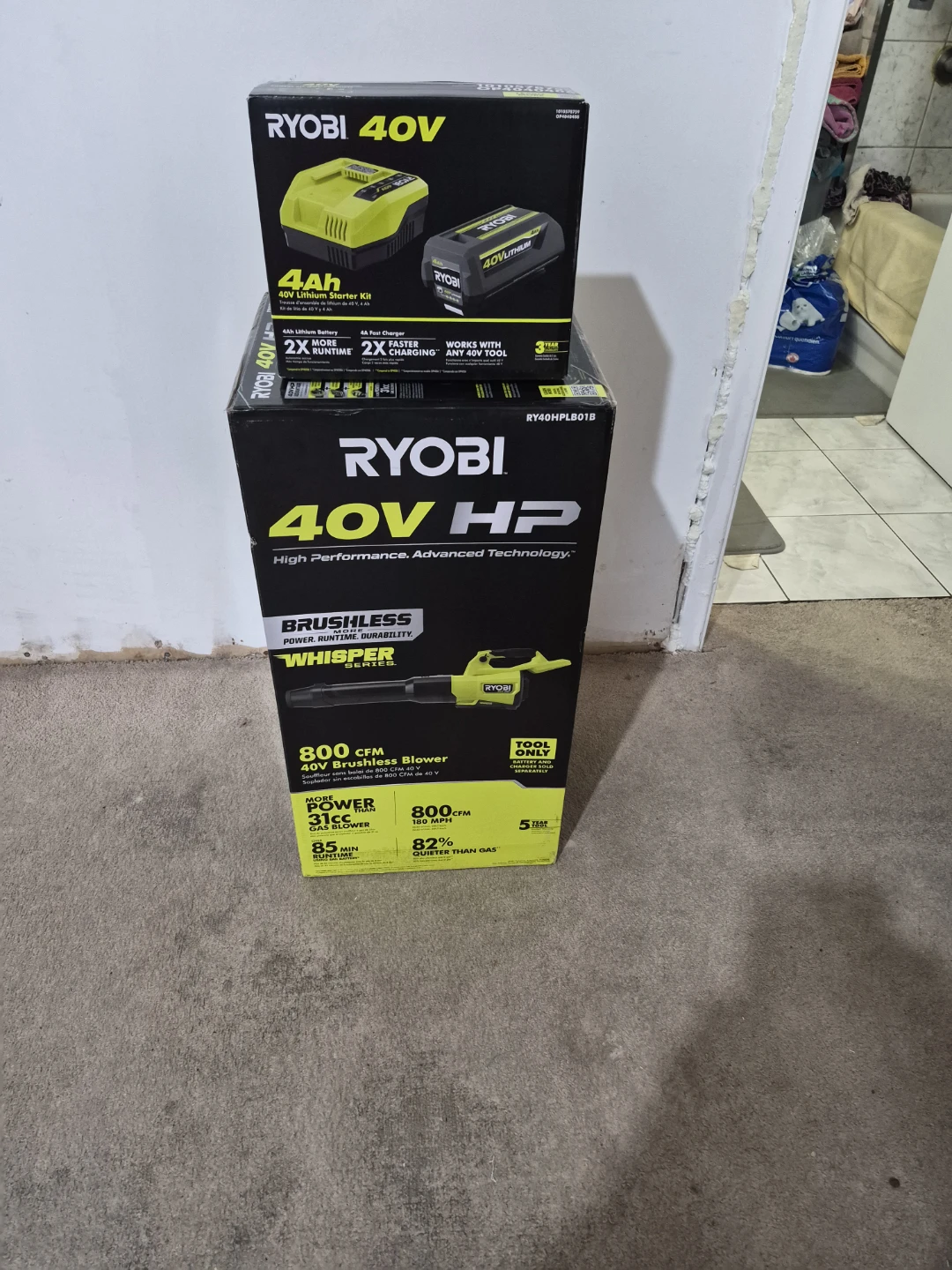 Ryobi 40V HP Brushless Blower & 4Ah Battery Starter Kit
