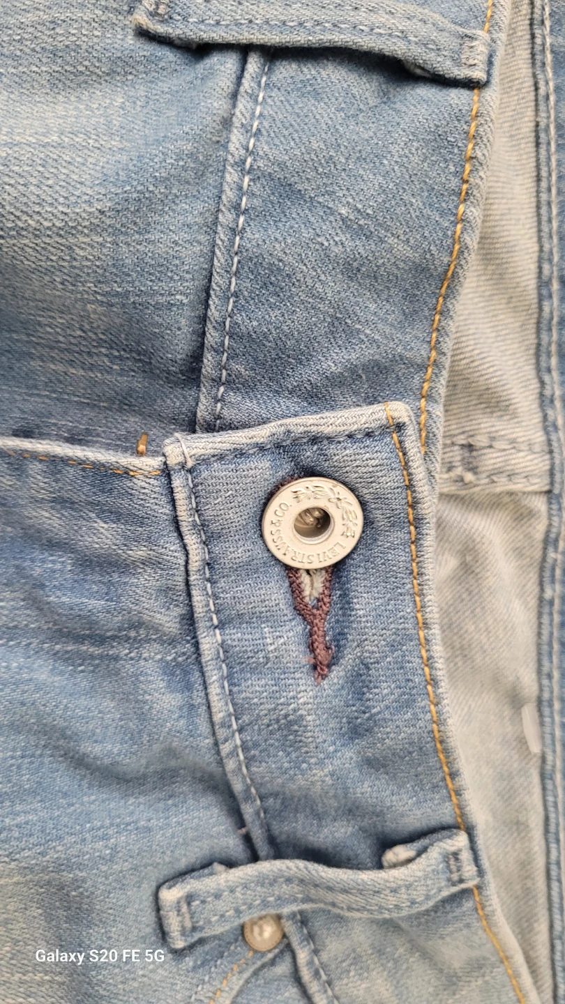 Levi's Light Wash Denim Jeans - photo 5