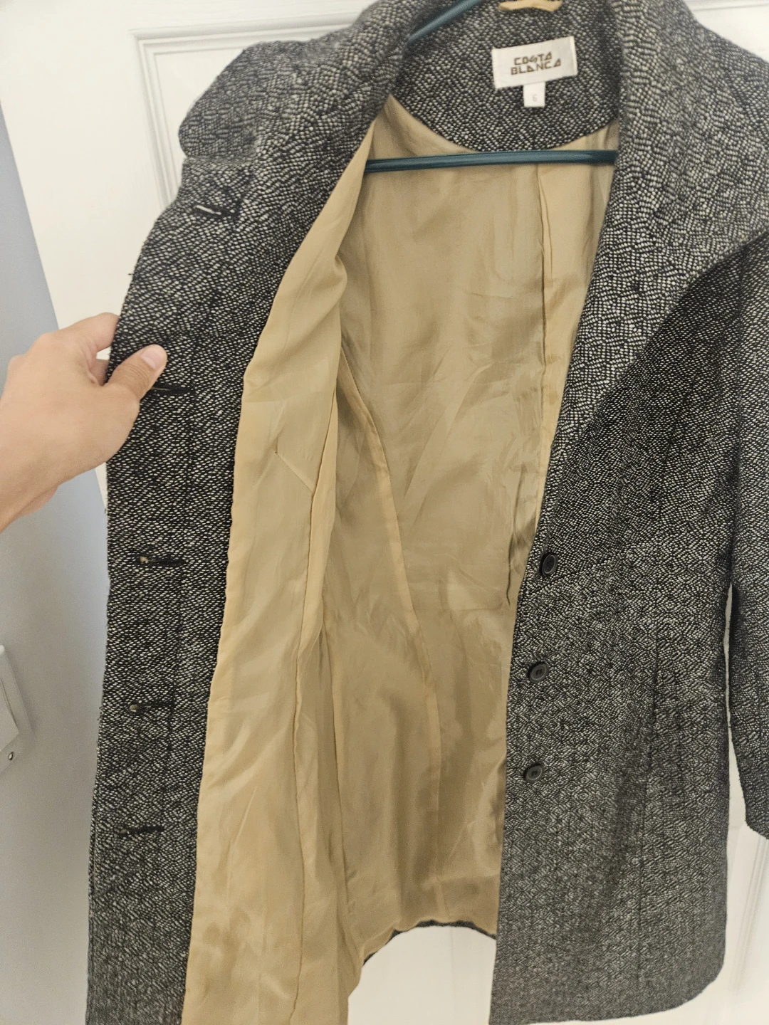 Women fall jacket or coat size small or medium - photo 2