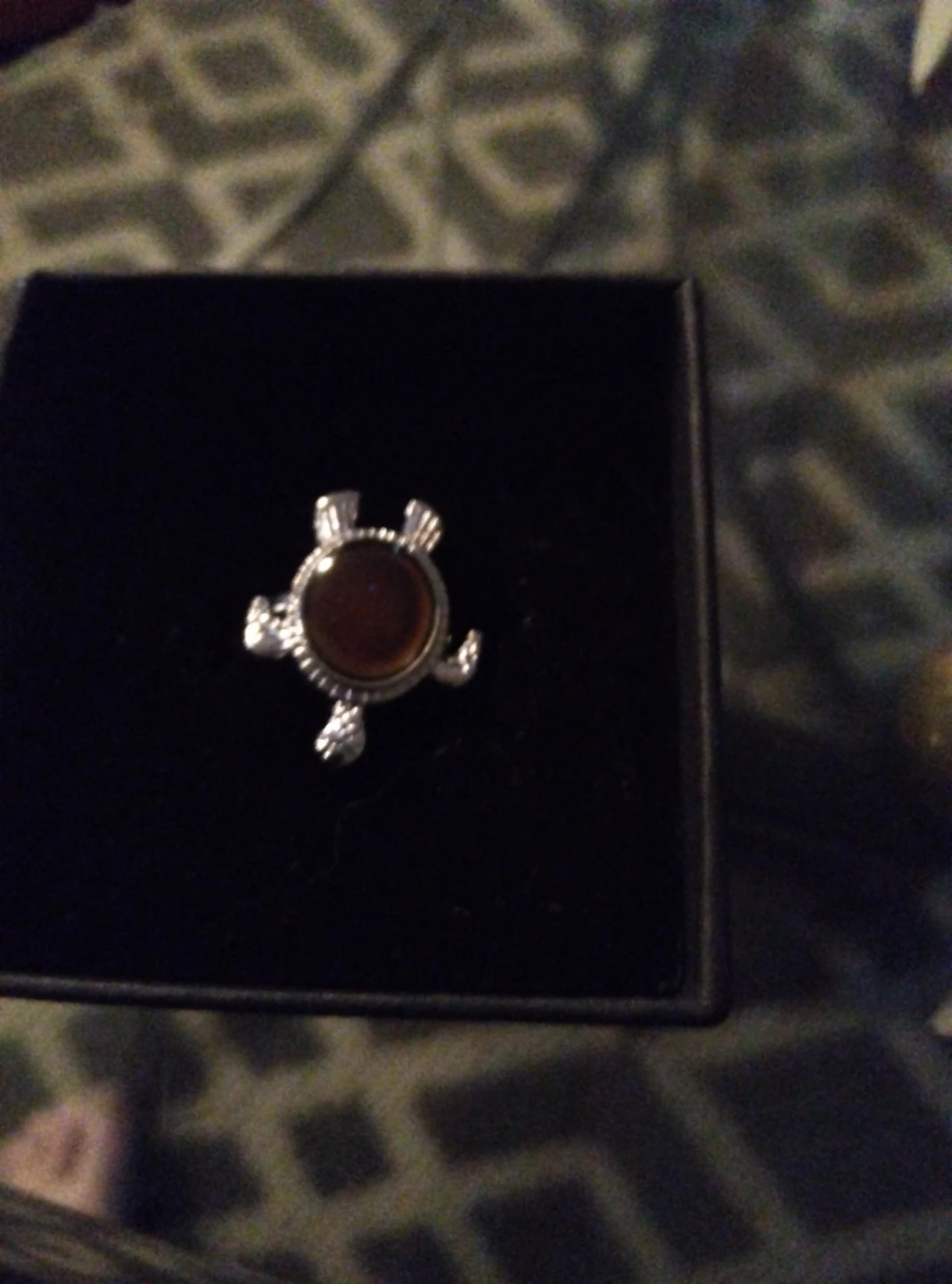 Silver-toned turtle Mood Ring