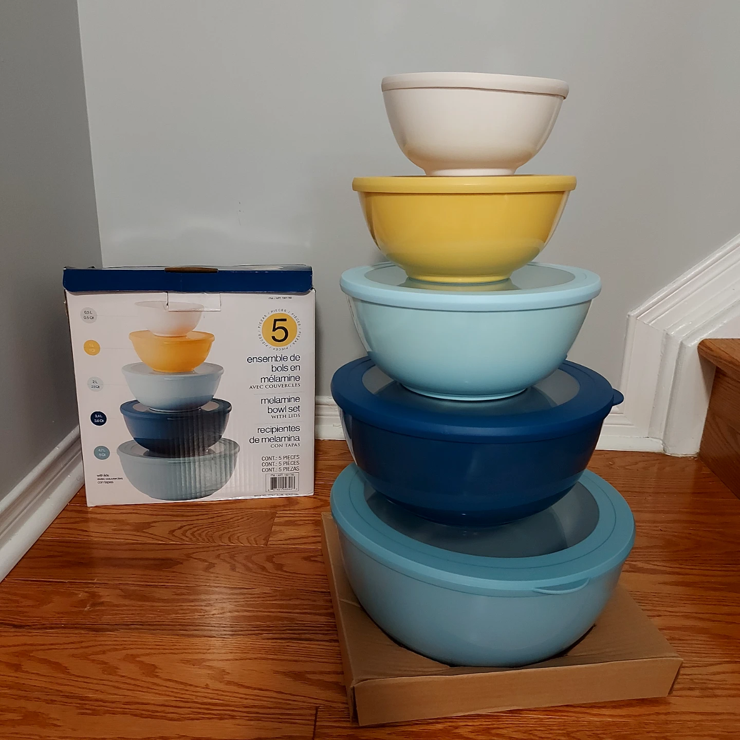 5-Piece Melamine Bowl Set with Lids - photo 4
