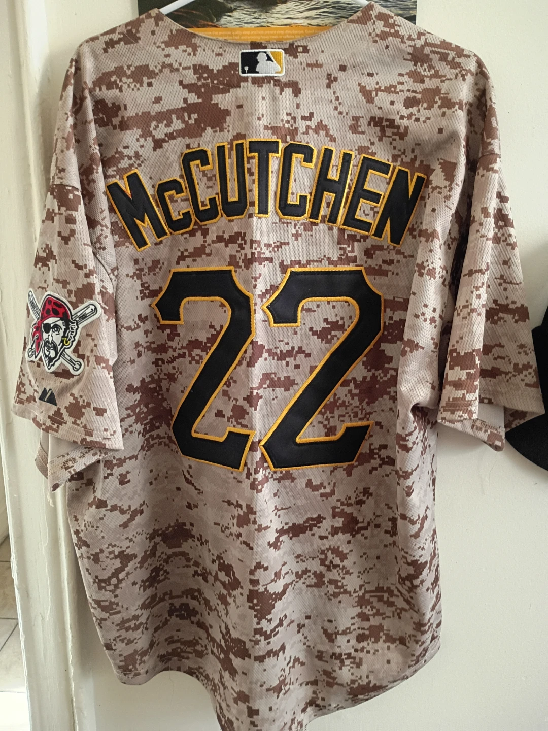 Majestic MLB Pittsburgh Pirates McCutchen Jersey Size 44