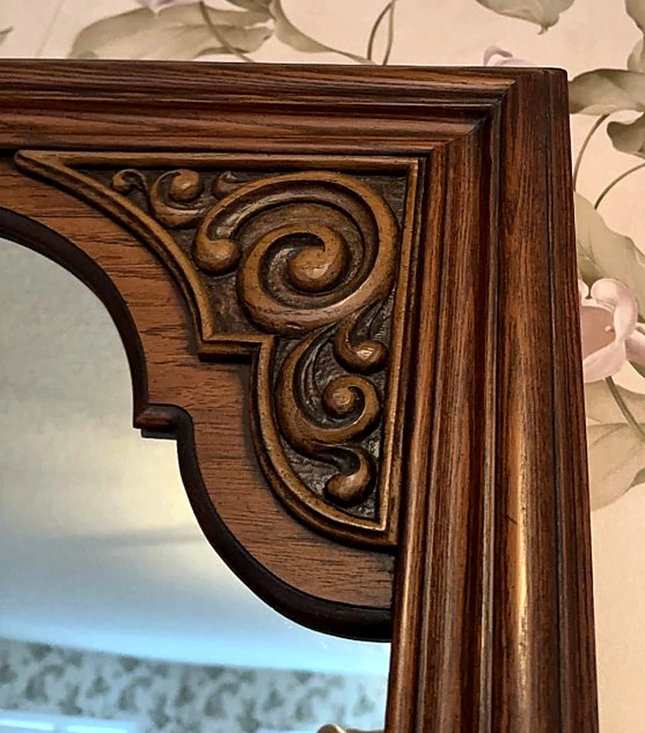 Peppler's Oak Dresser + Mirror | TOMORROW PICKUP ONLY - photo 5