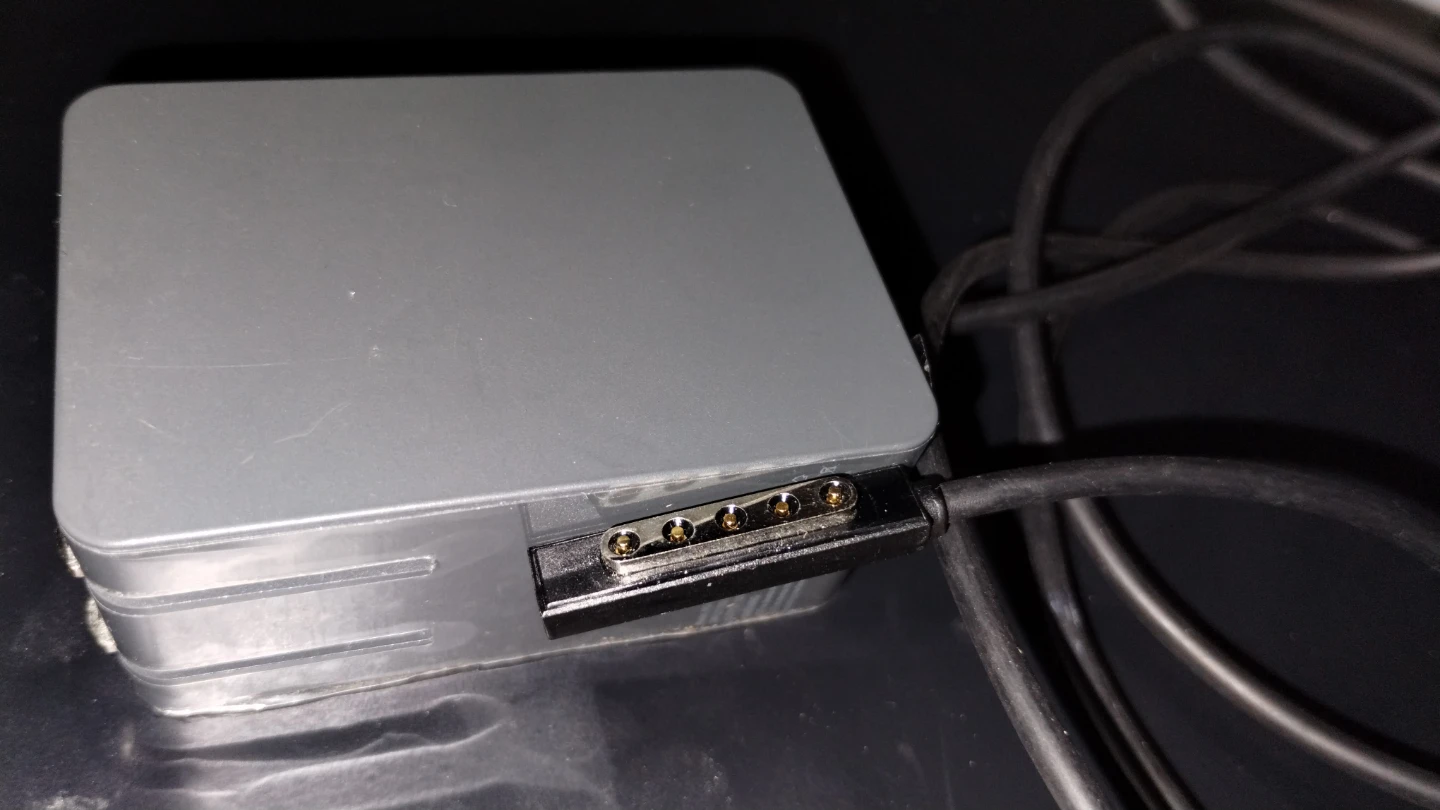 🔌 New Replacement 24W Charger for MS Surface RT / 2 & Pro 1 / 2 - photo 3