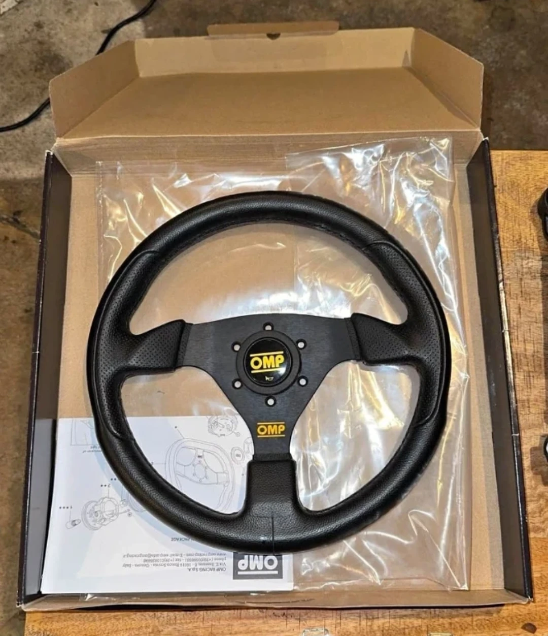 OMP Racing Steering Wheel - photo 3
