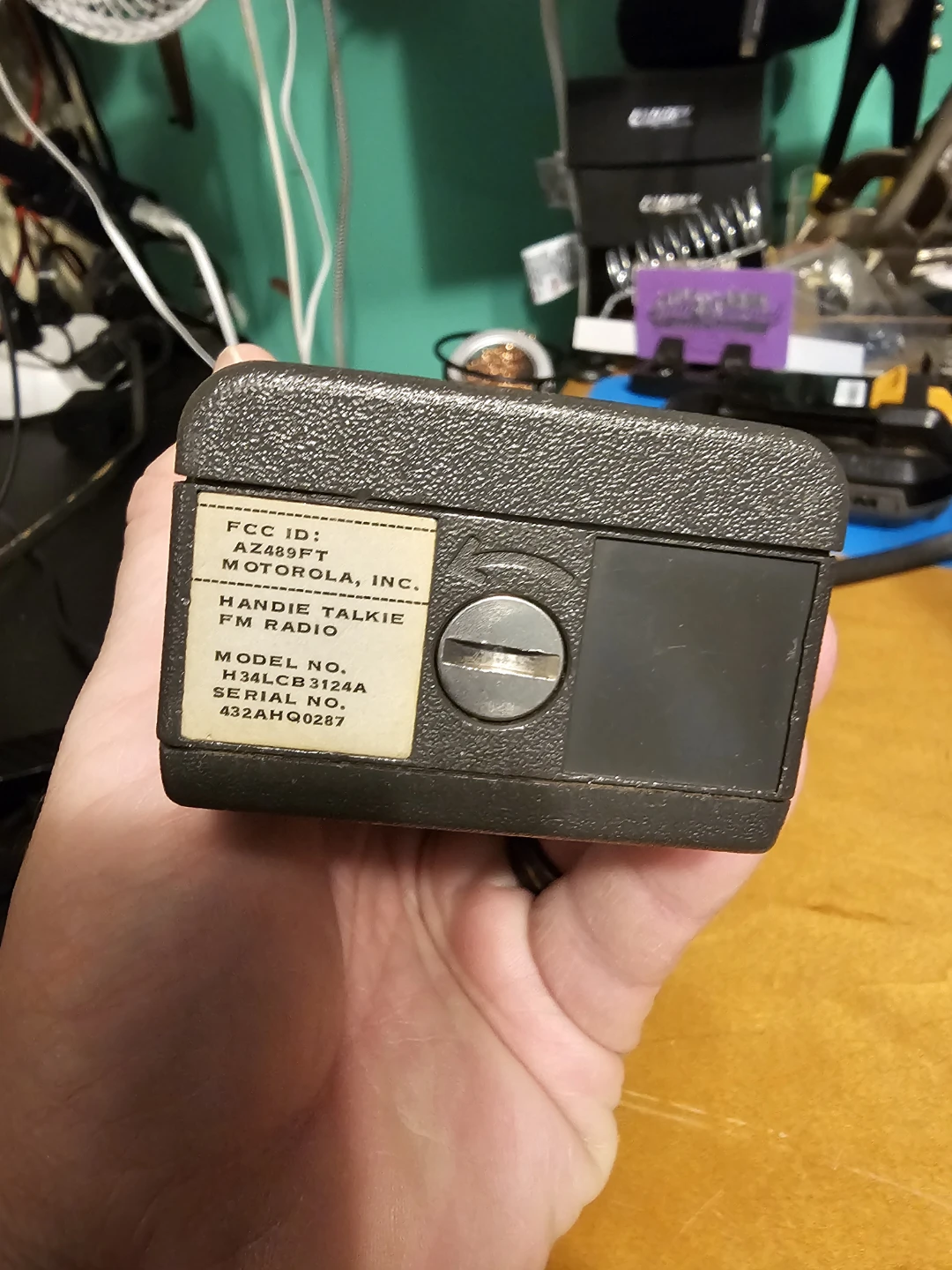 Motorola HT440 Handie-Talkie FM Radio with Charger - photo 4