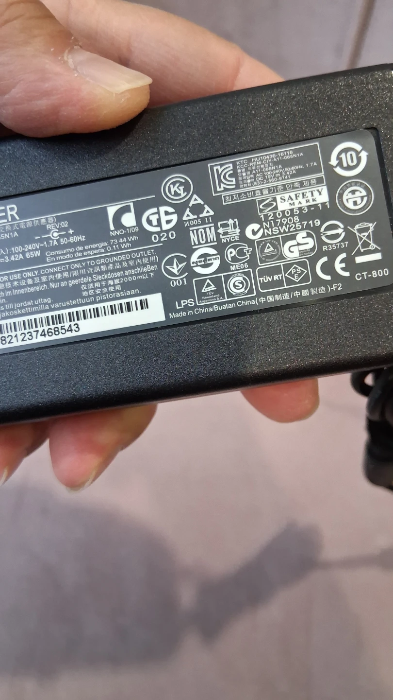 19V AC power adaptor 3mm jack Acer Chromebook Acer Aspire etc. - photo 2
